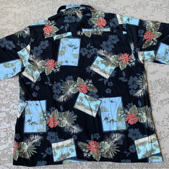 Hawaiian Shirt - Picture 5 of 6